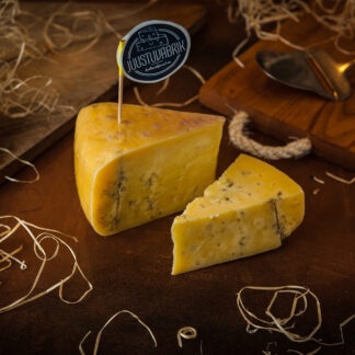 Kitsepiimajuust vürtsköömnetega