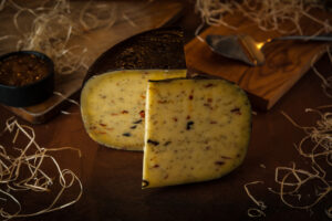 Lehmapiimajuust tomati ja oliividega