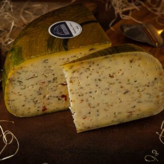 tšilli ja küüslauguga juust