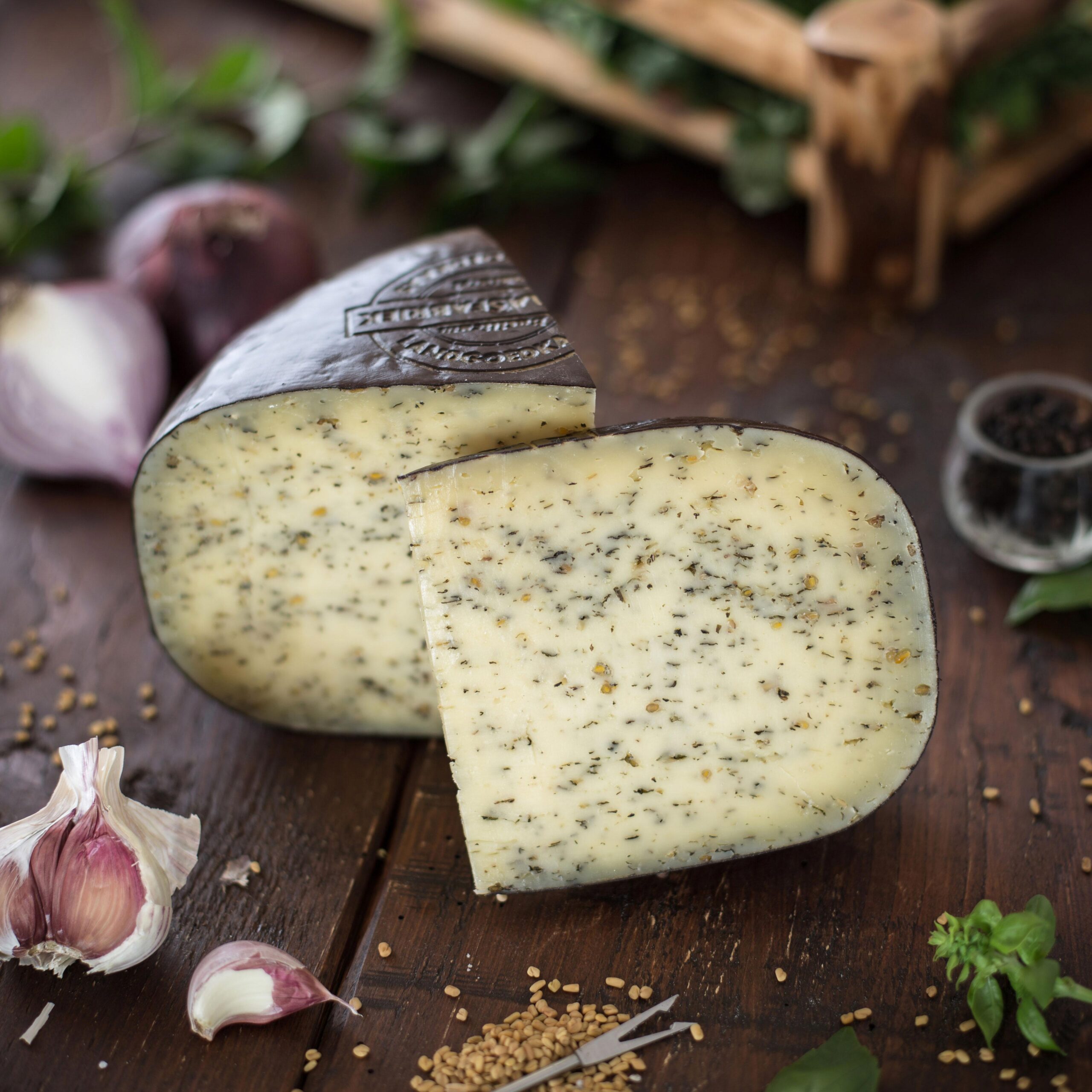 Mõisajuust ürdiseguga